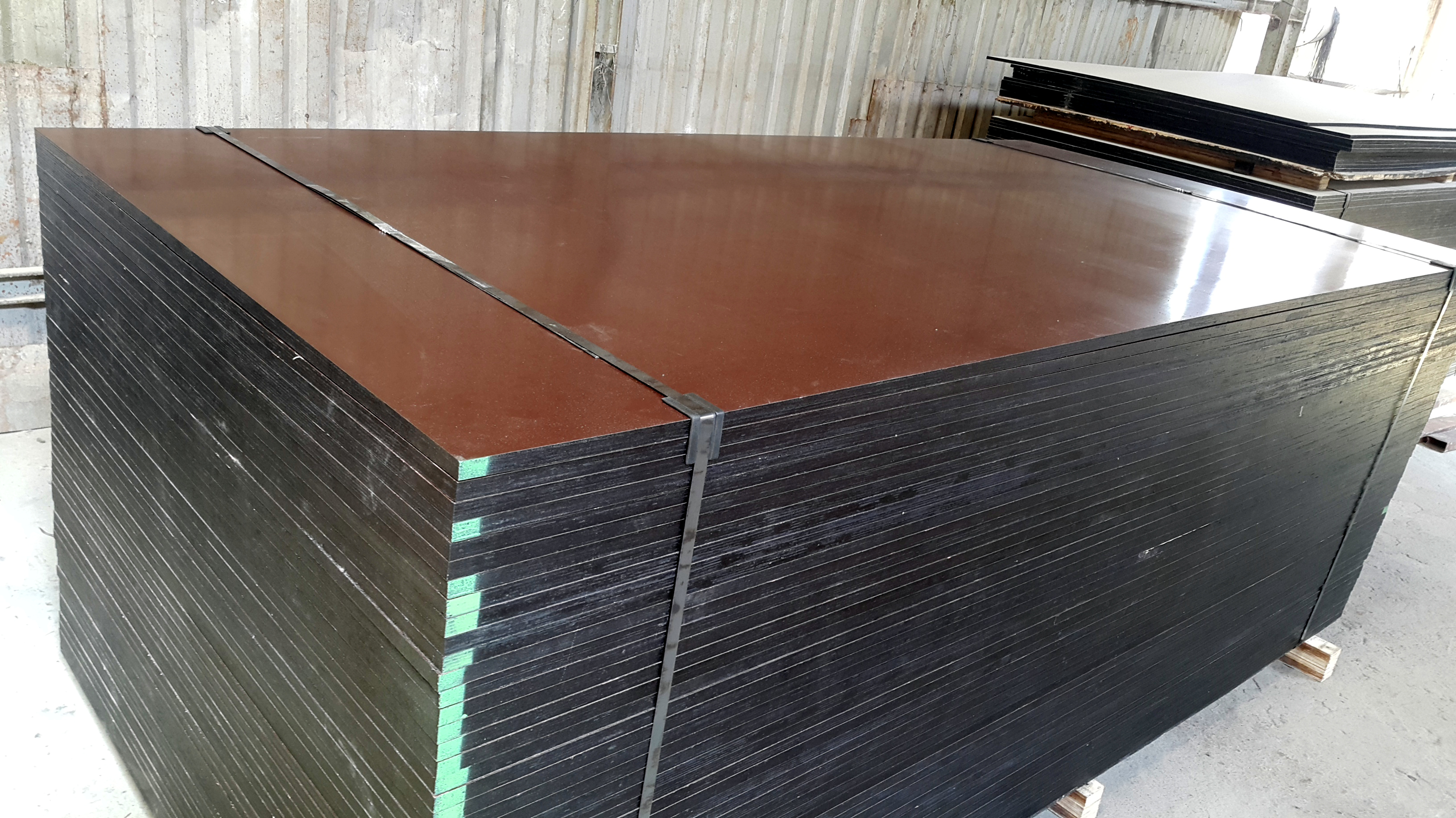 Ván ép coppha phủ phim giá rẻ,ván ép phủ phim chịu nước